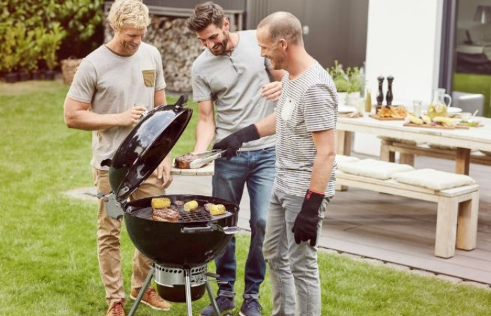 kabel Vergelden paars Houtskool)barbecues bij Tuincentrum de Driesprong Zoetermeer